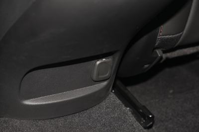 2023款 Redline 2.0T 锐动版-内饰-图片-有驾