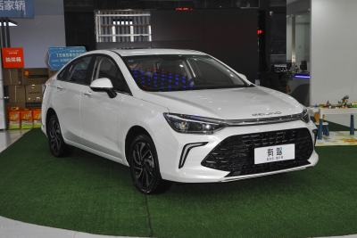 2021款 1.5T CVT尊贵版-外观-图片-有驾