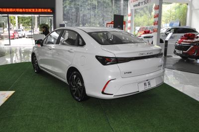 2021款 1.5T CVT尊贵版-外观-图片-有驾