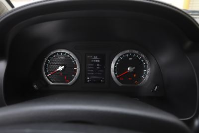 2024款 M5L 1.5T 手动豪华型 7座-内饰-图片-有驾