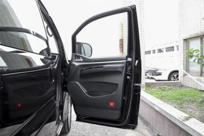 2024款 M5L 1.5T 手动豪华型 7座-内饰-图片-有驾
