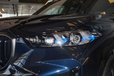 2026款 xDrive 40Li 尊享型M运动曜夜套装-外观-图片-有驾