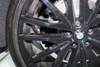 2026款 xDrive 40Li 尊享型M运动曜夜套装-外观-图片-有驾