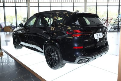 2026款 xDrive 40Li 尊享型M运动曜夜套装-外观-图片-有驾