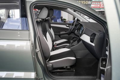 2024款 千里江山 280TSI 自动旗舰版-空间-图片-有驾