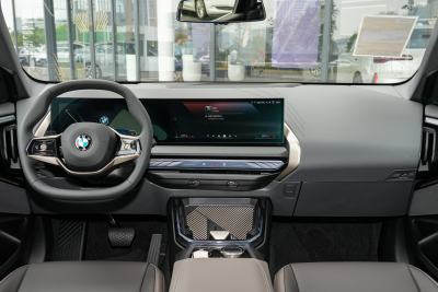 2025款 xDrive25L 豪华套装-内饰-图片-有驾