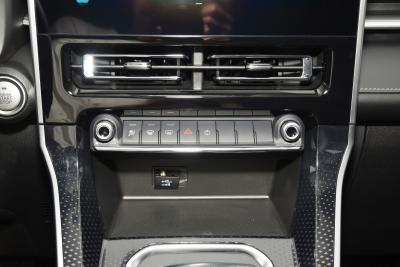 2023款 PLUS 1.5T DCT豪华智联型-内饰-图片-有驾 2023款 PLUS 1.5T DCT豪华智联型-内饰-图片-有驾