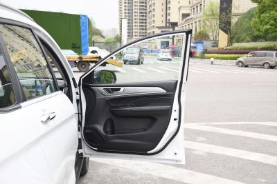 2023款 PLUS 1.5T DCT豪华智联型-内饰-图片-有驾 2023款 PLUS 1.5T DCT豪华智联型-内饰-图片-有驾