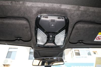 2023款 xDrive 40Li M运动曜夜套装-内饰-图片-有驾
