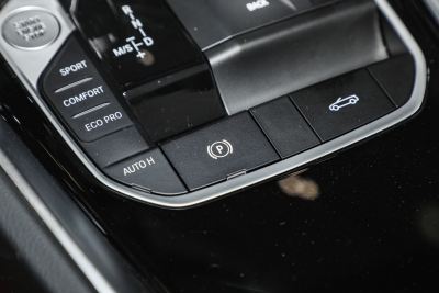 2023款 sDrive 25i M运动套装-内饰-图片-有驾