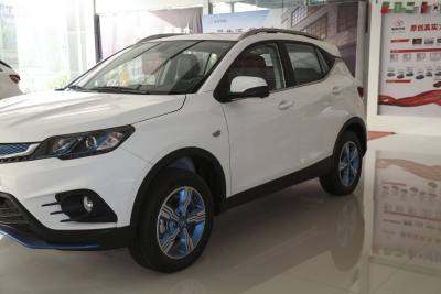 2019款 EV400 旗舰版-外观-图片-有驾