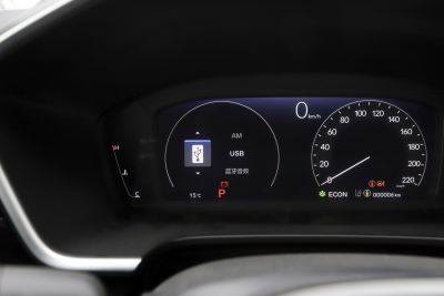 2024款 240TURBO 四驱臻享版 5座-内饰-图片-有驾