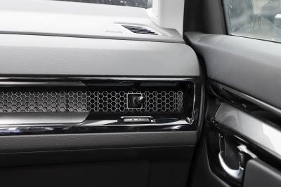 2024款 240TURBO 四驱臻享版 5座-内饰-图片-有驾