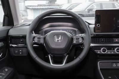 2024款 240TURBO 四驱臻享版 5座-内饰-图片-有驾