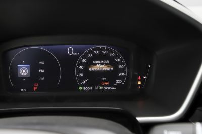 2024款 240TURBO 四驱臻享版 5座-内饰-图片-有驾