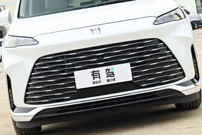 2025款 陆上公务舱 先享版-外观-图片-有驾