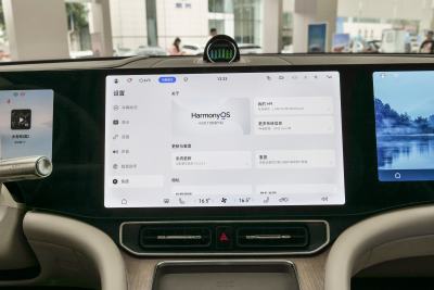 2024款 增程 Ultra版 42kWh 6座版-内饰-图片-有驾