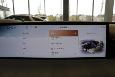 2024款 2.5T 后驱旗舰版-内饰-图片-有驾