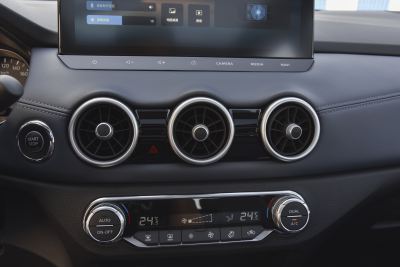 2025款 荣誉 2.0L CVT XV+领先版-内饰-图片-有驾