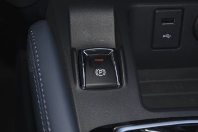 2025款 荣誉 2.0L CVT XV+领先版-内饰-图片-有驾