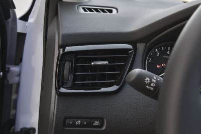 2025款 荣誉 2.0L CVT XV+领先版-内饰-图片-有驾