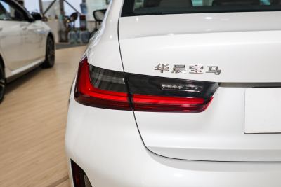 2023款 320i M运动套装-外观-图片-有驾