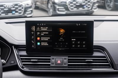 2025款 quattro 45周年典藏版 45 TFSI 豪华动感型-内饰-图片-有驾