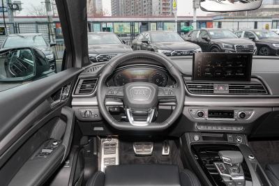 2025款 quattro 45周年典藏版 45 TFSI 豪华动感型-内饰-图片-有驾