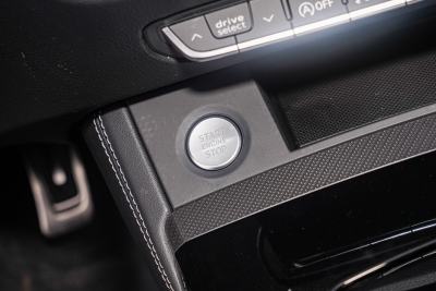 2025款 quattro 45周年典藏版 45 TFSI 豪华动感型-内饰-图片-有驾