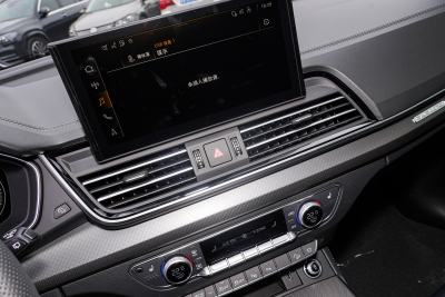 2025款 quattro 45周年典藏版 45 TFSI 豪华动感型-内饰-图片-有驾