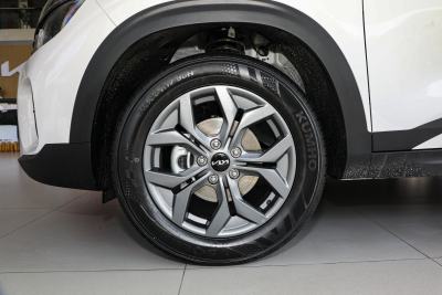 2023款 1.5L CVT豪华版-外观-图片-有驾