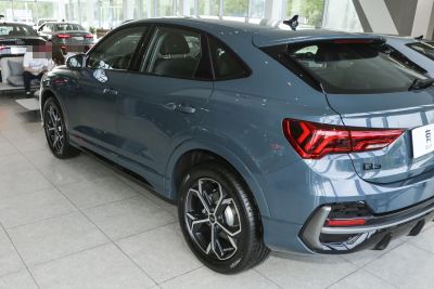 2025款  quattro 45周年典藏版 40TFSI 时尚型-外观-图片-有驾