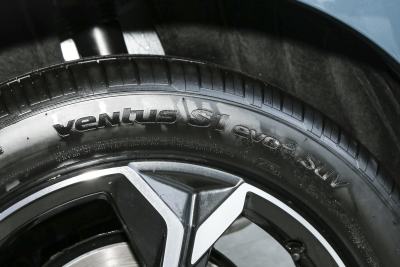 2025款  quattro 45周年典藏版 40TFSI 时尚型-外观-图片-有驾