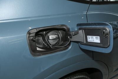 2025款  quattro 45周年典藏版 40TFSI 时尚型-外观-图片-有驾