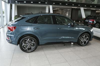 2025款  quattro 45周年典藏版 40TFSI 时尚型-外观-图片-有驾