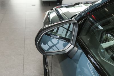 2025款  quattro 45周年典藏版 40TFSI 时尚型-外观-图片-有驾