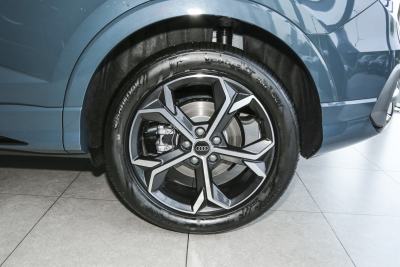 2025款  quattro 45周年典藏版 40TFSI 时尚型-外观-图片-有驾