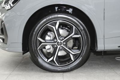 2025款  quattro 45周年典藏版 40TFSI 时尚型-外观-图片-有驾
