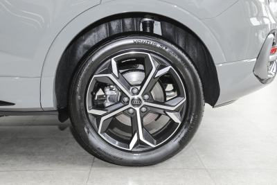 2025款  quattro 45周年典藏版 40TFSI 时尚型-外观-图片-有驾