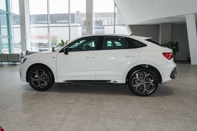2025款  quattro 45周年典藏版 40TFSI 时尚型-外观-图片-有驾