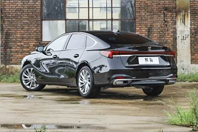 2026款 白金艾维亚版-外观-图片-有驾