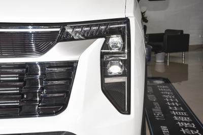 2026款 远行·泊然 2.0T 自动中轴中顶基础版-外观-图片-有驾