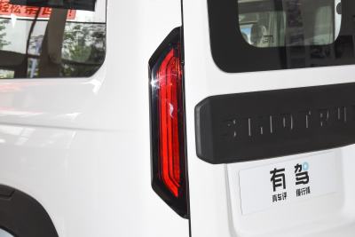 2026款 远行·泊然 2.0T 自动中轴中顶基础版-外观-图片-有驾