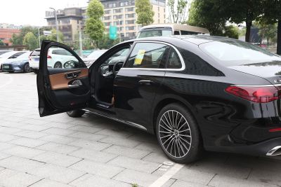 2026款 改款 E 300 L 豪华运动型-外观-图片-有驾