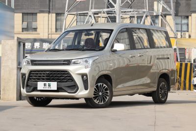 2022款 1.5L 豪华型客车 5座-外观-图片-有驾