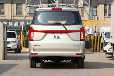 2022款 1.5L 豪华型客车 5座-外观-图片-有驾