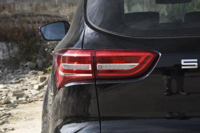 2022款 1.5T 手动亚马逊版 5座-外观-图片-有驾
