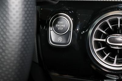 2025款 改款 AMG A 35 L 4MATIC-内饰-图片-有驾 2025款 改款 AMG A 35 L 4MATIC-内饰-图片-有驾