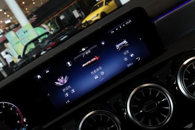 2025款 改款 AMG A 35 L 4MATIC-内饰-图片-有驾 2025款 改款 AMG A 35 L 4MATIC-内饰-图片-有驾