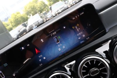 2025款 改款 AMG A 35 L 4MATIC-内饰-图片-有驾 2025款 改款 AMG A 35 L 4MATIC-内饰-图片-有驾